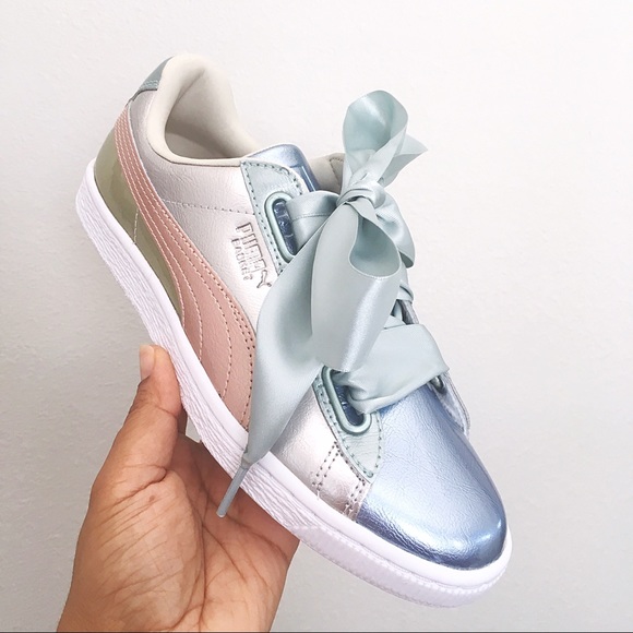 Puma Shoes - Puma Basket Heart Bauble Shoes Size 7.5